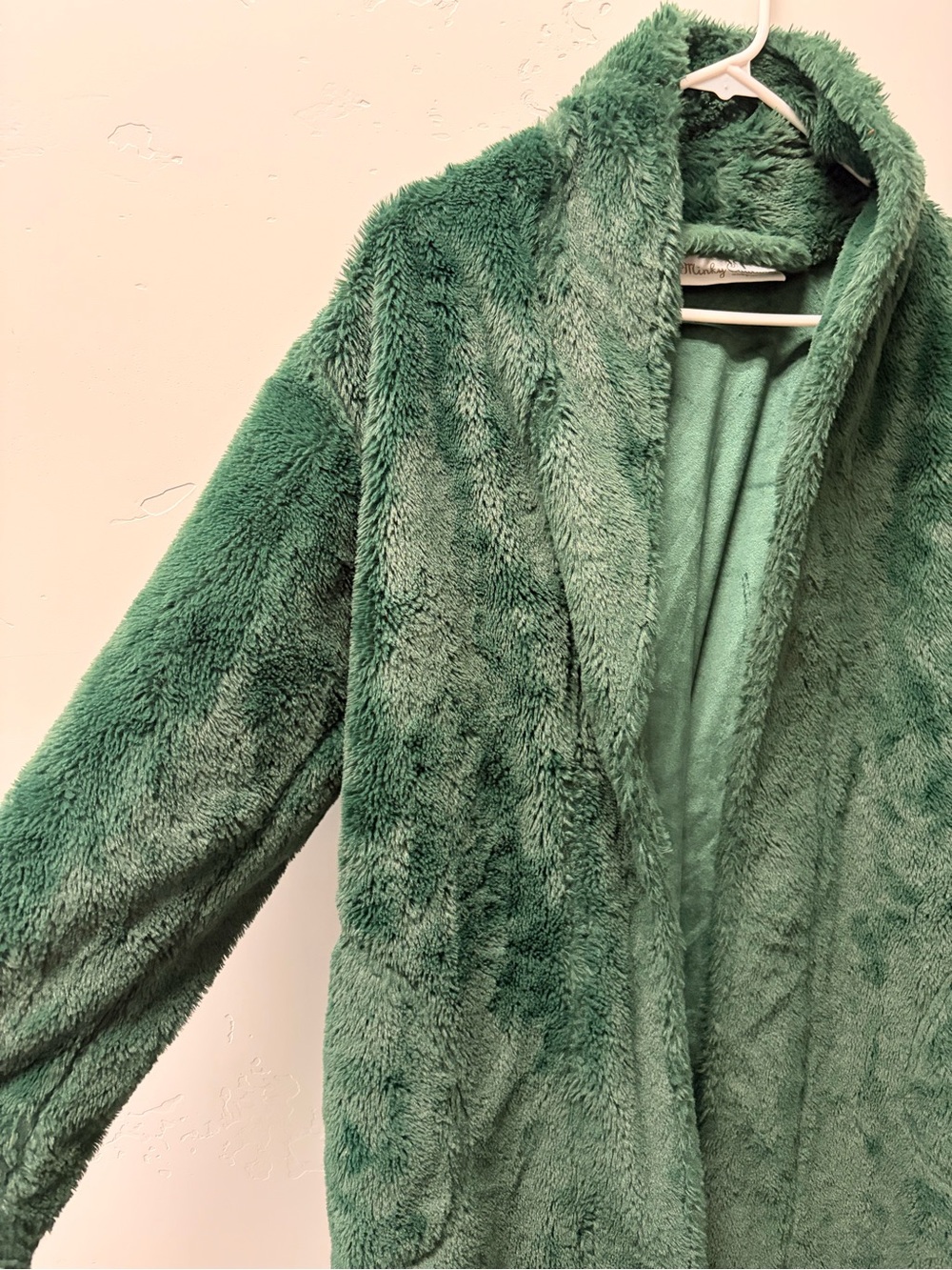 Minky Couture Robe - Picture 4 of 6